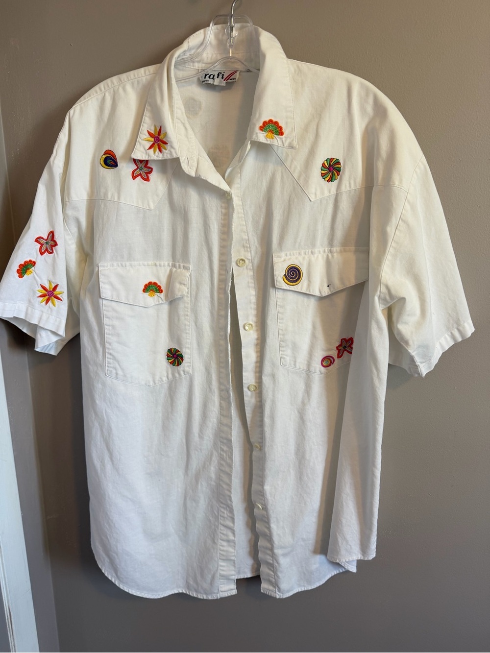 Vintage Rafi Embroidered Art to Wear Blouse Size 40